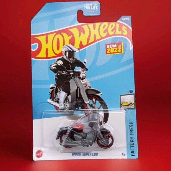 Lot of 6 Hot Wheels Diecast motorcycles brand new - still in boxes - Picture 6 of 7